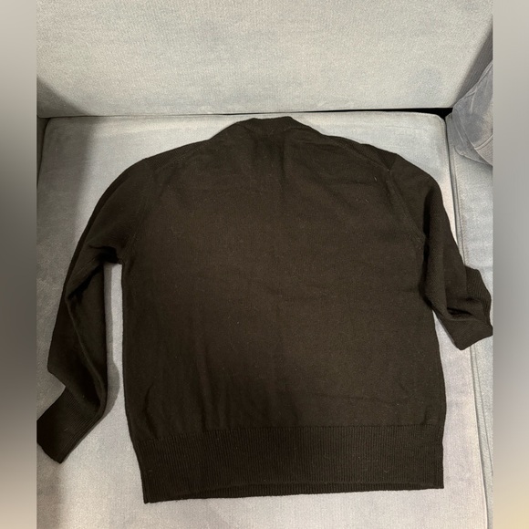 Muji 100% wool sweater black only wear once - Picture 2 of 3